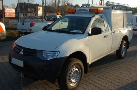 Zabudowy specjalistyczne - Mitsubishi L200